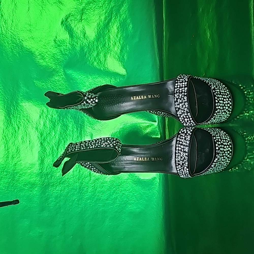 Azalea Wang - image 2